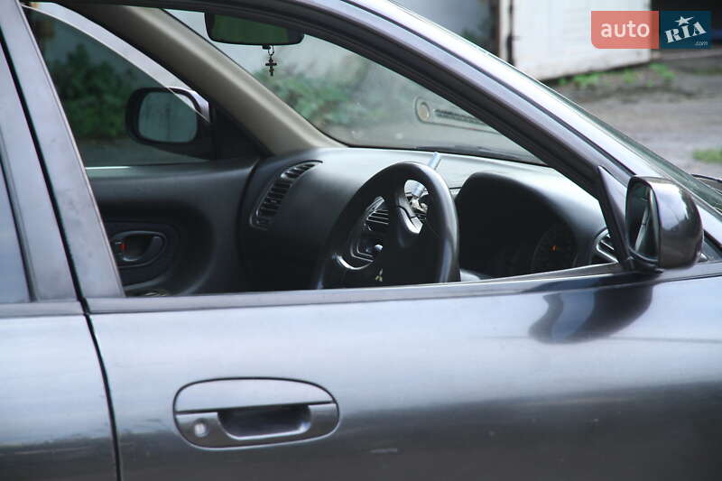 Седан Mitsubishi Galant 1993 в Одесі