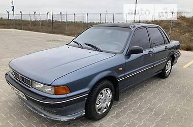 Седан Mitsubishi Galant 1991 в Одессе