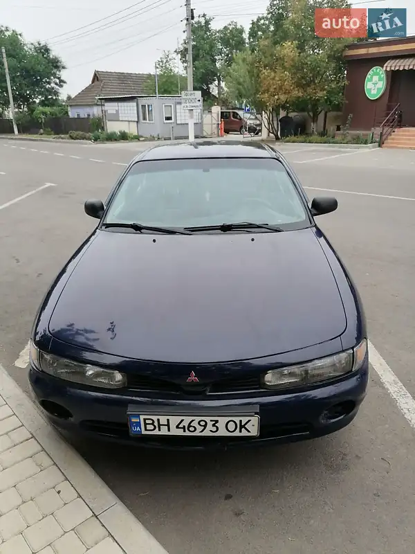 Mitsubishi Galant