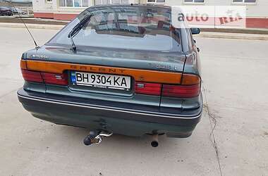 Хэтчбек Mitsubishi Galant 1989 в 
