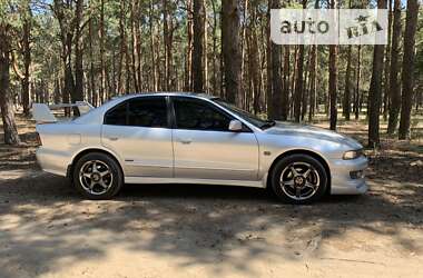 Седан Mitsubishi Galant 2000 в 