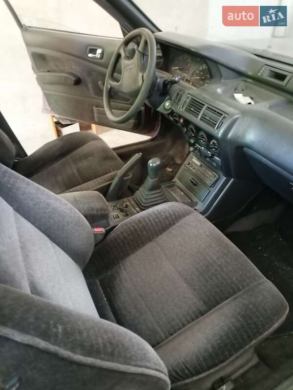 Седан Mitsubishi Galant 1992 в Запорожье