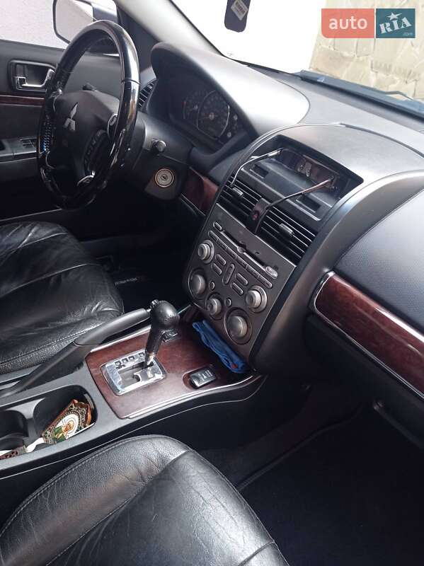 Седан Mitsubishi Galant 2008 в Харкові