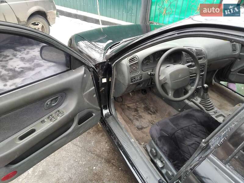 Седан Mitsubishi Galant 1993 в Подільську фото 8 Седан Mitsubishi Galant 1993 в Подільську