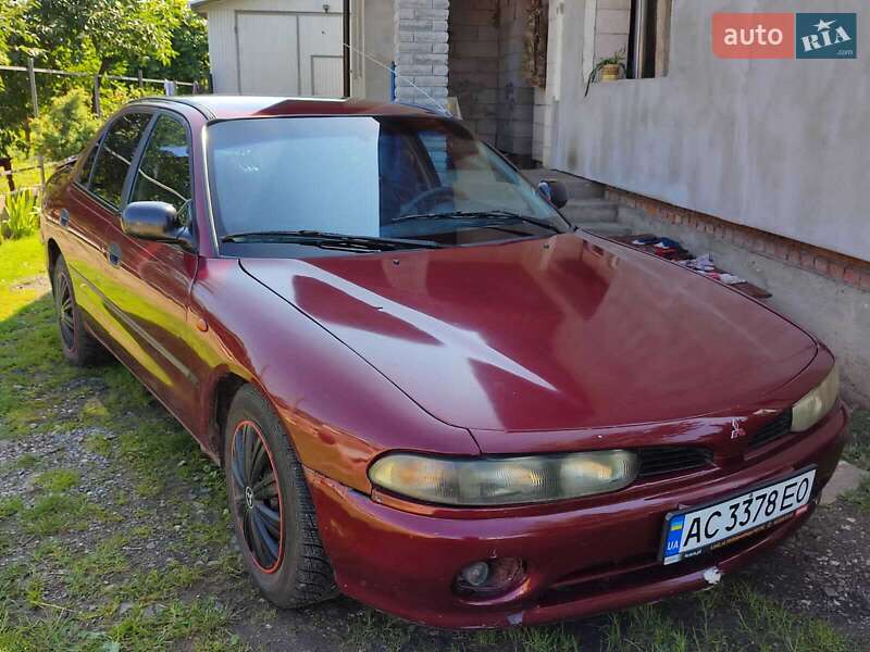 Седан Mitsubishi Galant 1995 в Володимирі фото 4 Седан Mitsubishi Galant 1995 в Володимирі