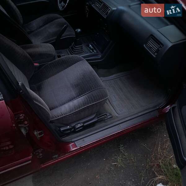 Седан Mitsubishi Galant 1992 в Кременчуге