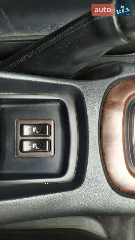 Седан Mitsubishi Galant 2001 в Саврані