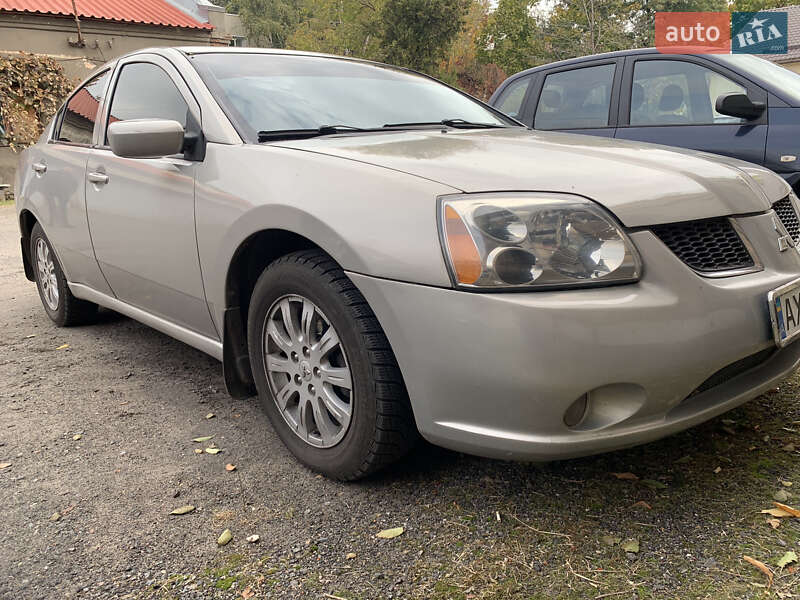 Седан Mitsubishi Galant 2008 в Мерефа