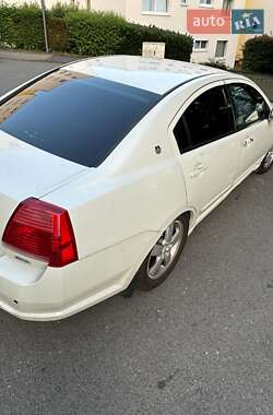 Седан Mitsubishi Galant 2004 в 