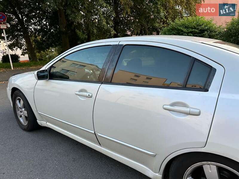 Седан Mitsubishi Galant 2004 в Миколаєві