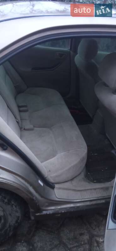 Седан Mitsubishi Galant 2002 в Измаиле