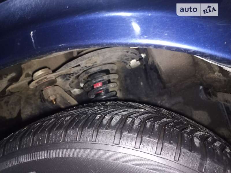Седан Mitsubishi Galant 2001 в Одессе