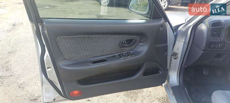 Седан Mitsubishi Galant 1993 в Одессе