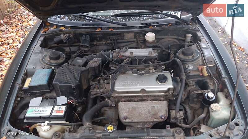 Седан Mitsubishi Galant 1994 в Виннице