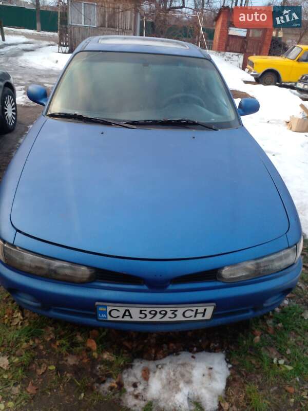 Седан Mitsubishi Galant 1993 в Черкассах