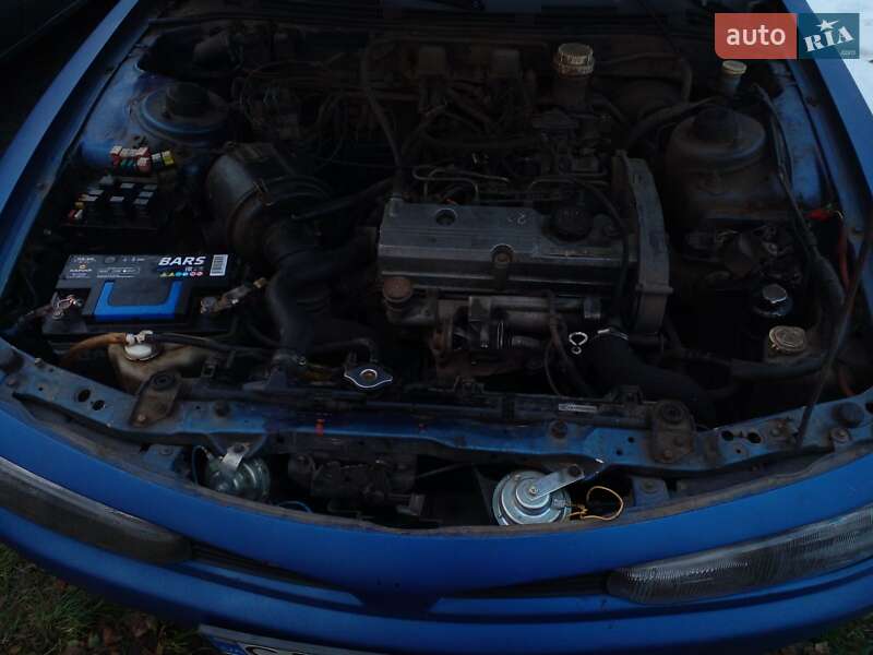 Седан Mitsubishi Galant 1993 в Черкассах