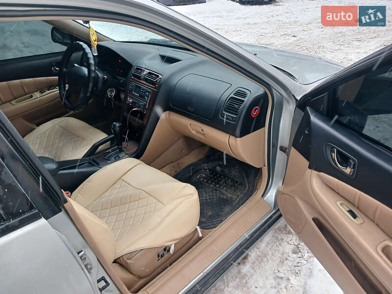Седан Mitsubishi Galant 1997 в Виннице