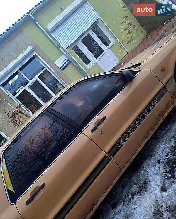Лифтбек Mitsubishi Galant 1989 в Раздельной