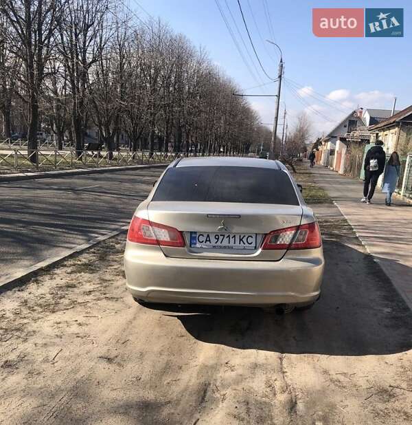 Седан Mitsubishi Galant 2008 в Черкассах