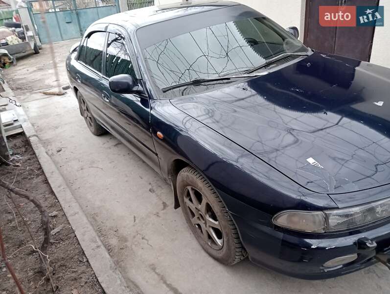 Седан Mitsubishi Galant 1995 в Одессе