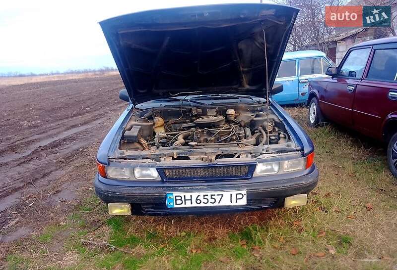Седан Mitsubishi Galant 1988 в Овидиополе