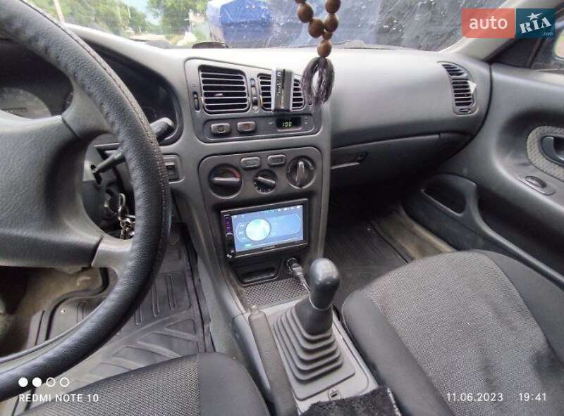 Седан Mitsubishi Galant 1995 в Кропивницком