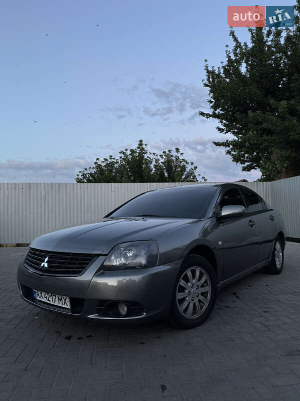 Седан Mitsubishi Galant 2008 в Никополе