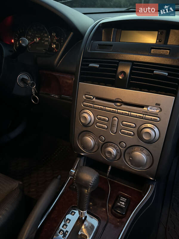 Седан Mitsubishi Galant 2008 в Никополе