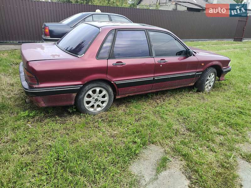 Седан Mitsubishi Galant 1989 в Житомире