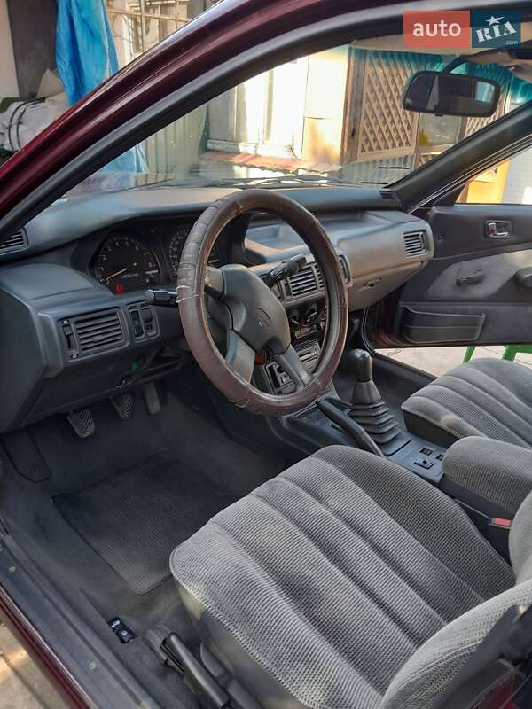 Седан Mitsubishi Galant 1991 в Благовещенском