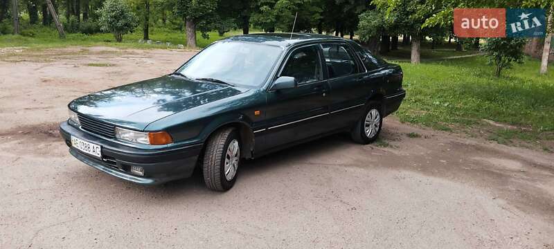 Лифтбек Mitsubishi Galant 1991 в Кривом Роге