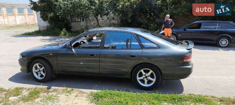 Лифтбек Mitsubishi Galant 1994 в Жмеринке