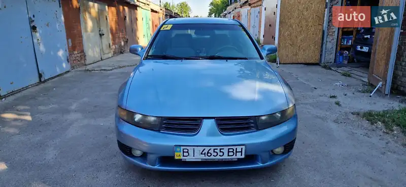 Mitsubishi Galant