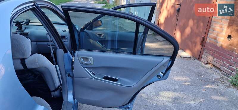 Седан Mitsubishi Galant 2003 в Полтаве