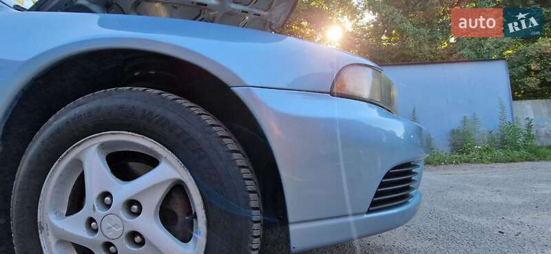 Седан Mitsubishi Galant 2003 в Полтаве