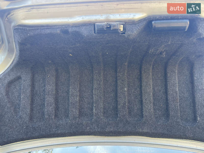 Седан Mitsubishi Galant 1997 в Измаиле