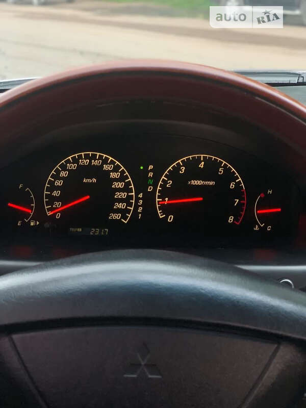 Седан Mitsubishi Galant 1998 в Львове