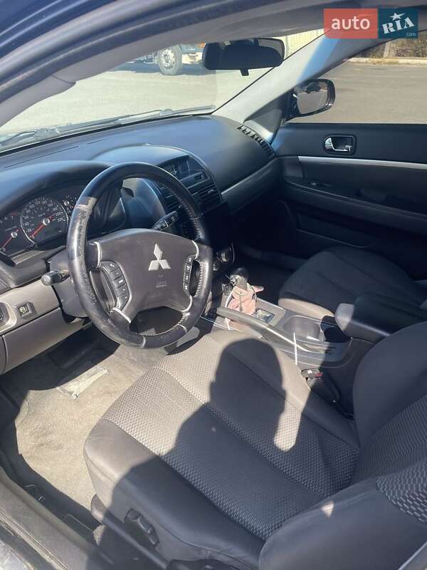 Седан Mitsubishi Galant 2008 в Буче