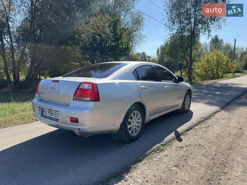 Седан Mitsubishi Galant 2007 в Хмельницком