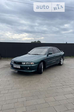 Седан Mitsubishi Galant 1996 в Почаеве