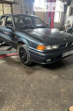 Ліфтбек Mitsubishi Galant 1992 в Херсоні