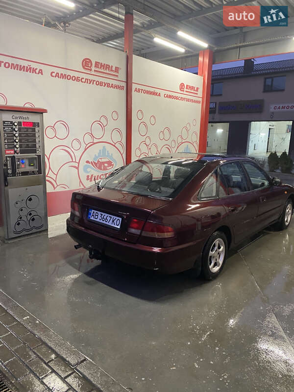 Ліфтбек Mitsubishi Galant 1993 в Вінниці