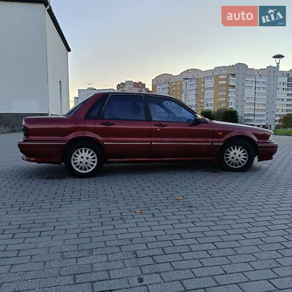 Седан Mitsubishi Galant 1992 в Львове
