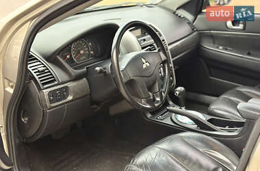 Седан Mitsubishi Galant 2007 в Киеве