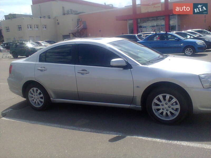 Седан Mitsubishi Galant 2008 в Києві