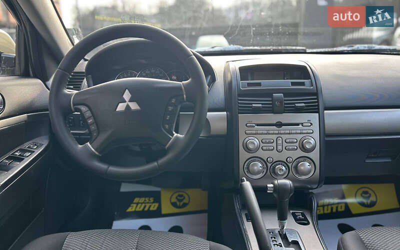 Седан Mitsubishi Galant 2008 в Черновцах