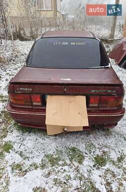 Седан Mitsubishi Galant 1992 в Хмельницькому