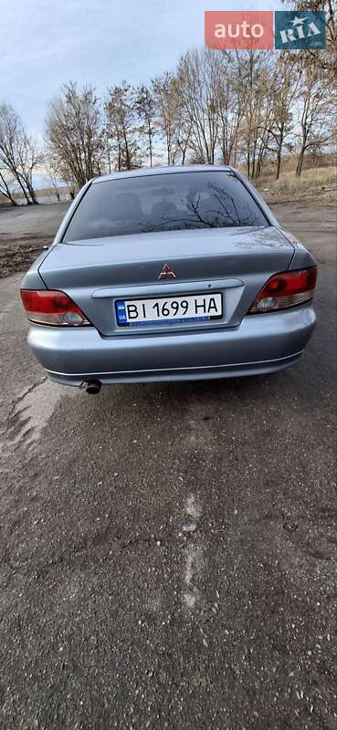 Седан Mitsubishi Galant 2002 в Лубнах