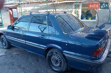 Седан Mitsubishi Galant 1988 в 