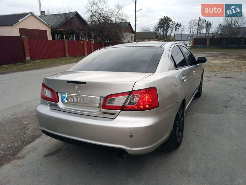 Седан Mitsubishi Galant 2008 в Звягелі
